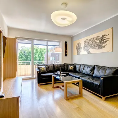 Black Bird Irlandia Apartamento